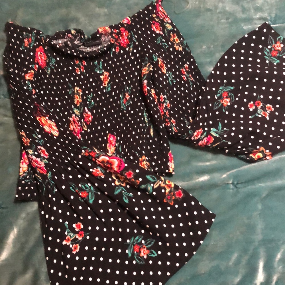 WINDSOR FLORAL OFF THE SHOULDER TOP